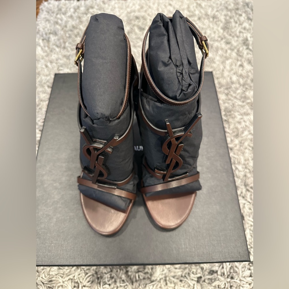 Saint Laurent CASSANDRA SANDALS BROWN SMOOTH LEATHER Sz 35.5